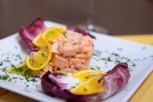 Tartare di salmone all’arancia