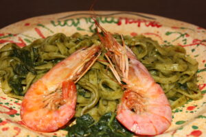 Fettuccine con Gamberoni e crema di Friarielli