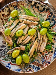 Alici Marinate al Limone con Olive verdi